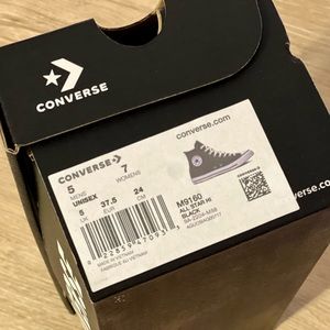 Chuck Taylor All Star Classic (High Top Converse) (Black/W7)